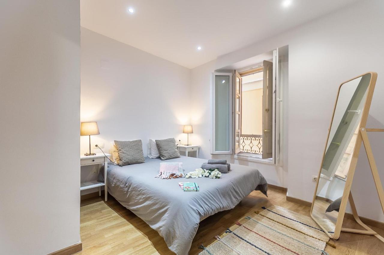Boutique Mitjana Apartment 马拉加 外观 照片
